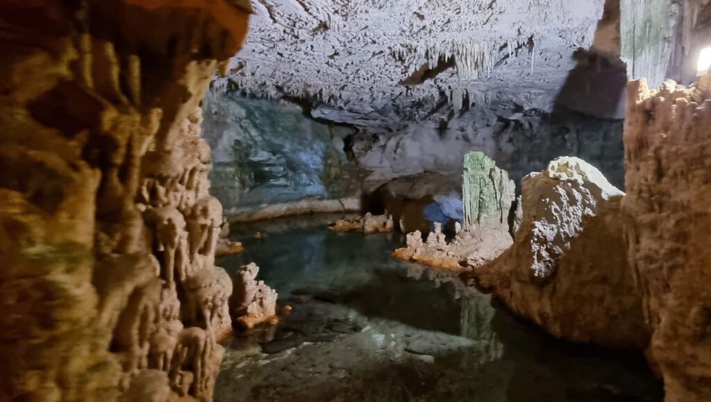 Groty Neptuna Sardynia Alghero | WakacjeweWloszech.pl