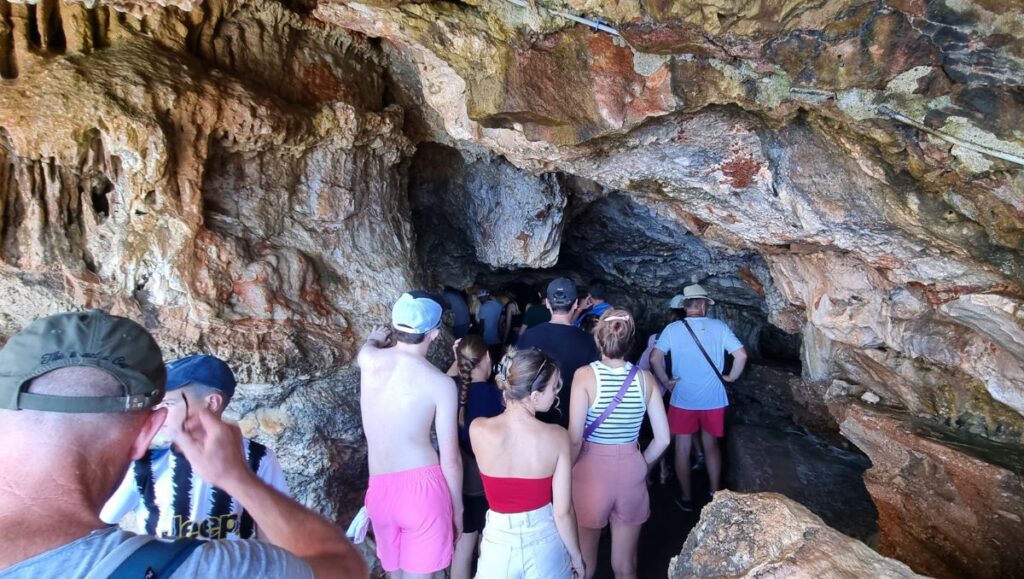 Wejście Groty Neptuna